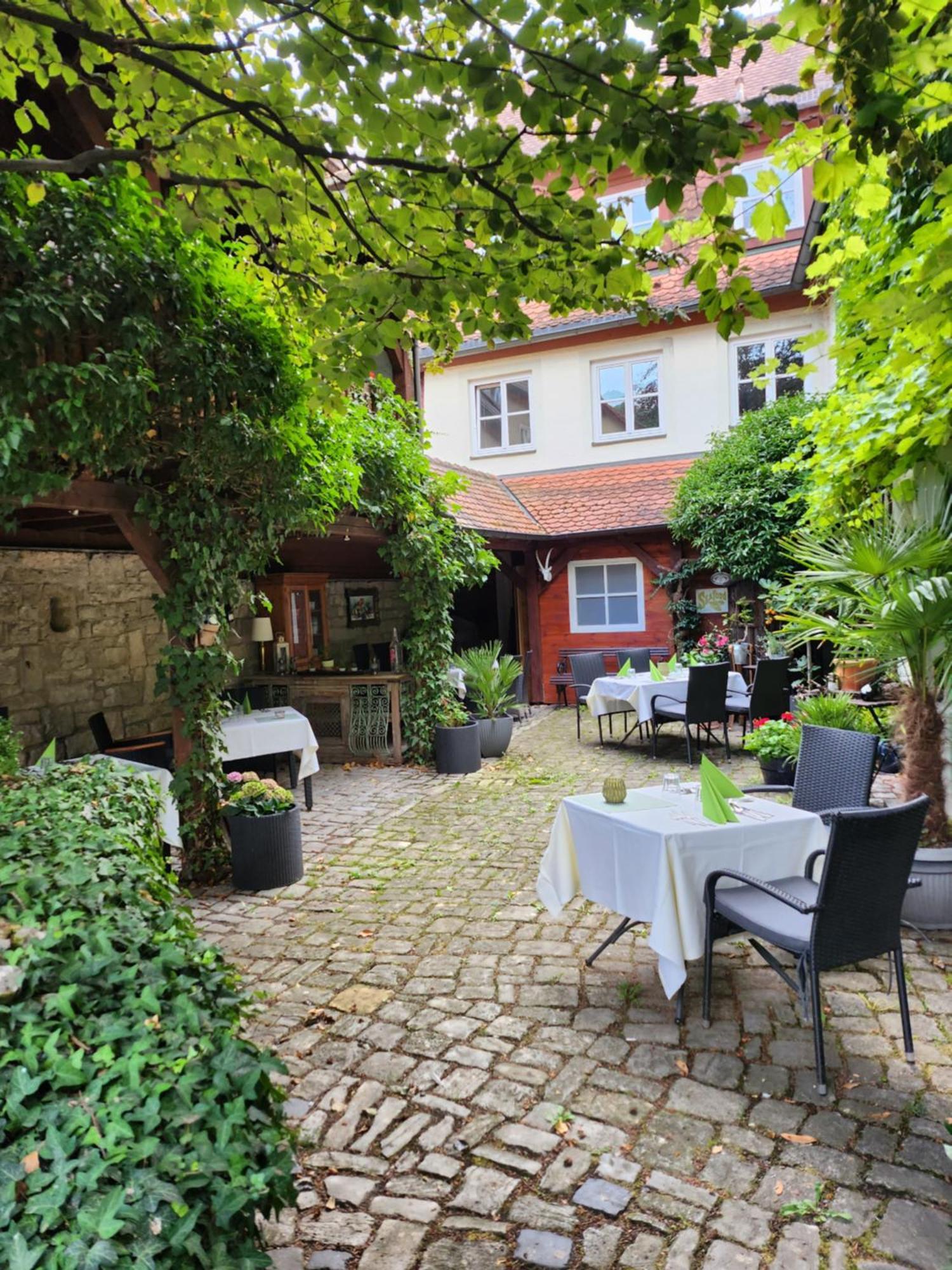Hotel & Restaurant Sonnenhoefle Sommerhausen Exterior photo